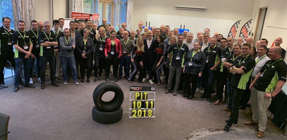 Fast Forward distributor meeting team