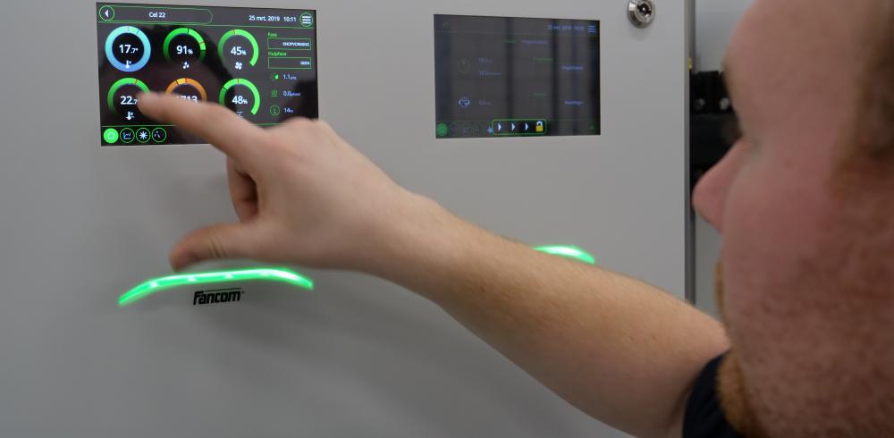 Lumina 765 in schakelkast